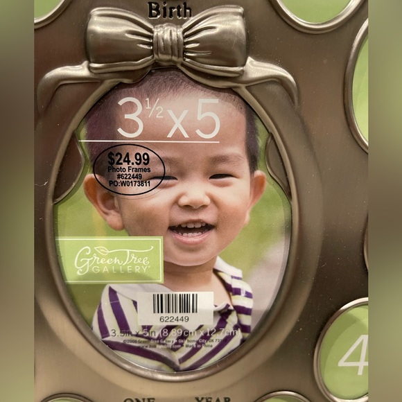 Baby photo frame.  First year. - Picture 1 of 5